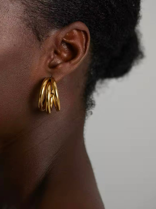 Halle Hoops - 18K Gold Plated Hoop Earrings for Women | ENNVY