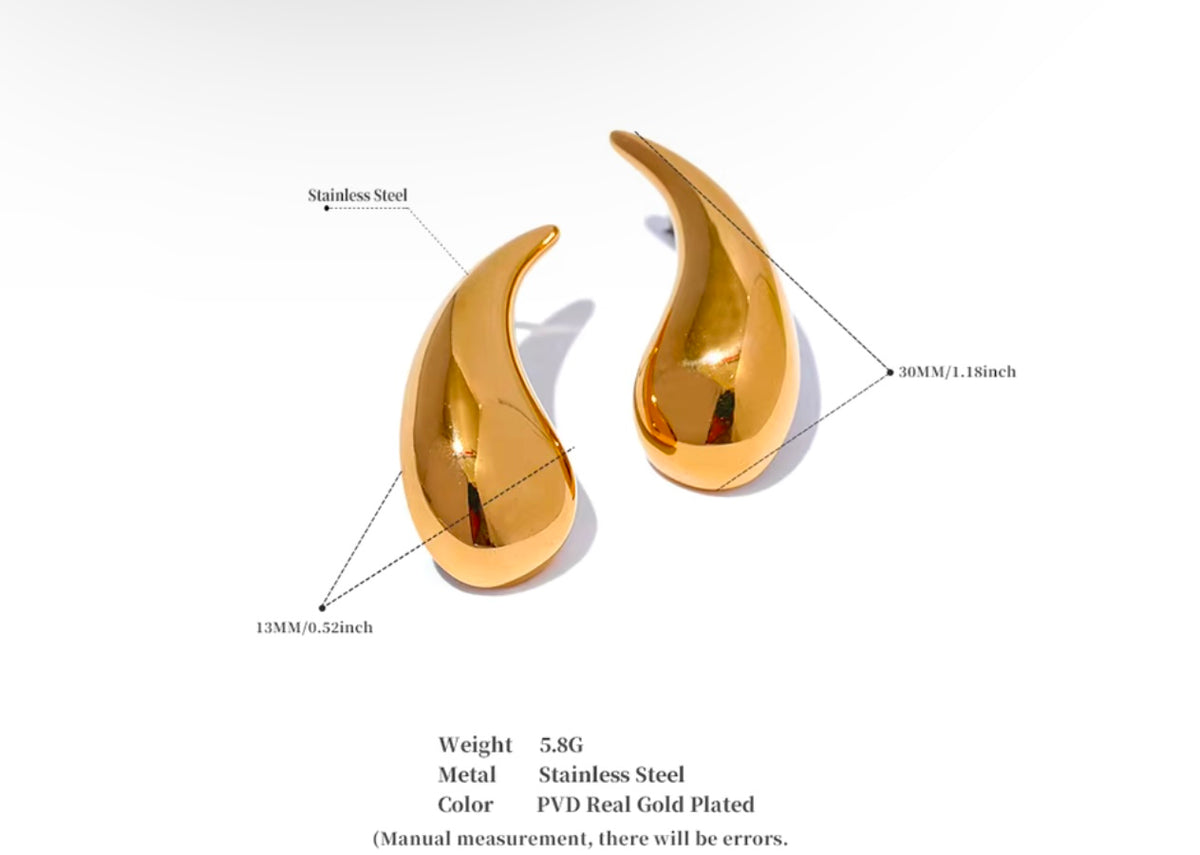 Zahra Studs - 18K Gold Plated Stud Earrings for Women | ENNVY