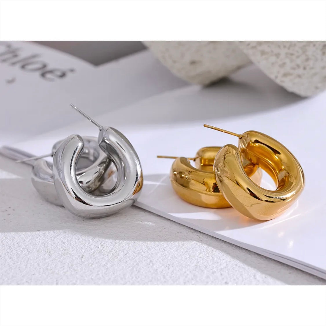 Mari Hoops - 18K Gold Plated Hoop Earrings for Women | ENNVY
