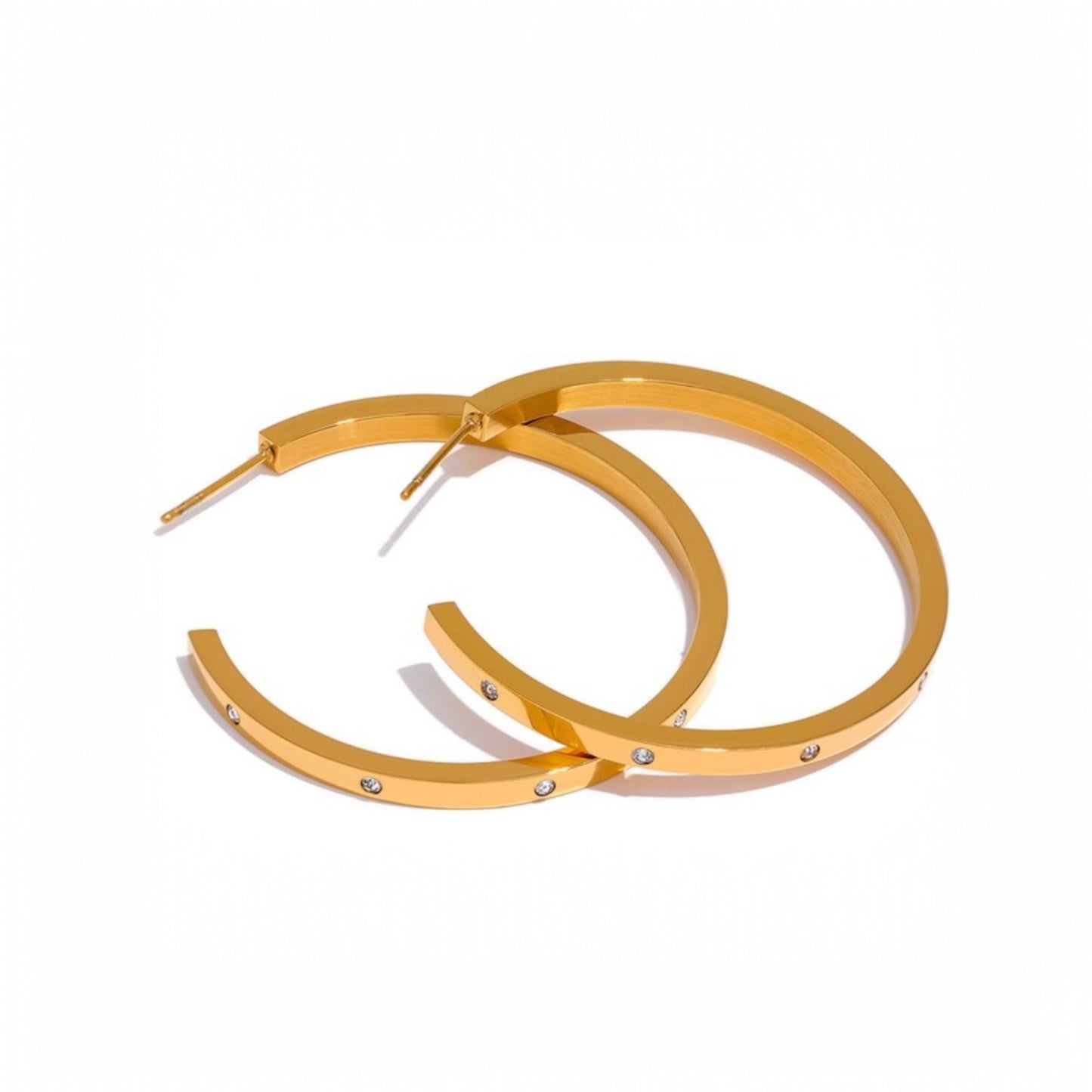 Zyra Hoops - 18K Gold Plated Hoop Earrings for Women | ENNVY