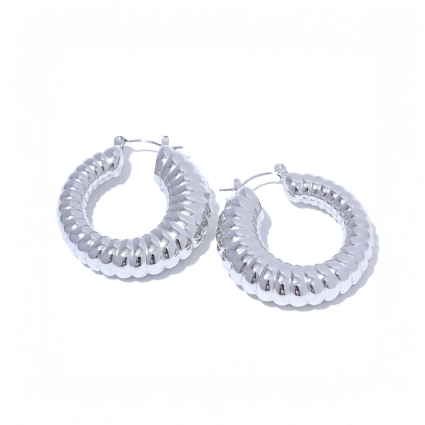 Make Them Look Hoops - 18K Gold Plated Hoop Earrings for Women | ENNVY