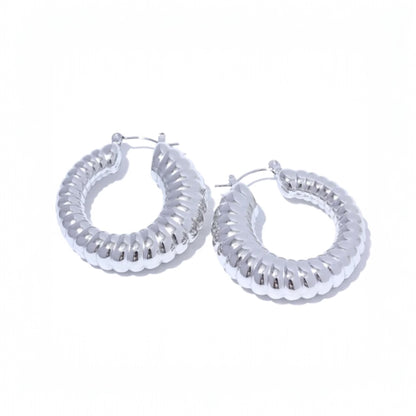 Make Them Look Hoops - 18K Gold Plated Hoop Earrings for Women | ENNVY