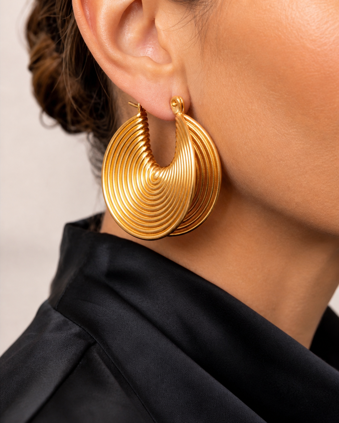 She's Chic Hoops - 18K Gold Plated Hoop Earrings for Women | ENNVY