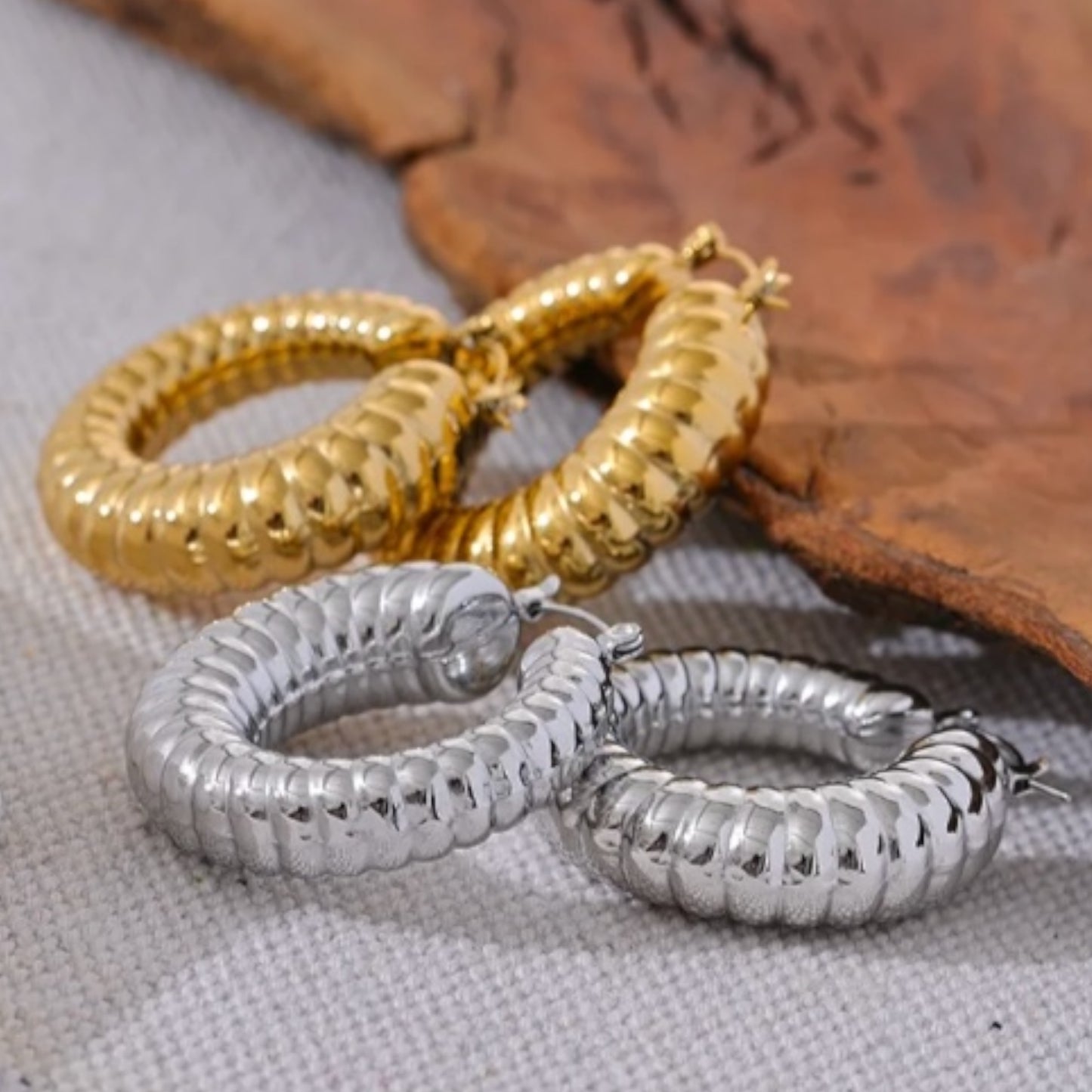 Make Them Look Hoops - 18K Gold Plated Hoop Earrings for Women | ENNVY