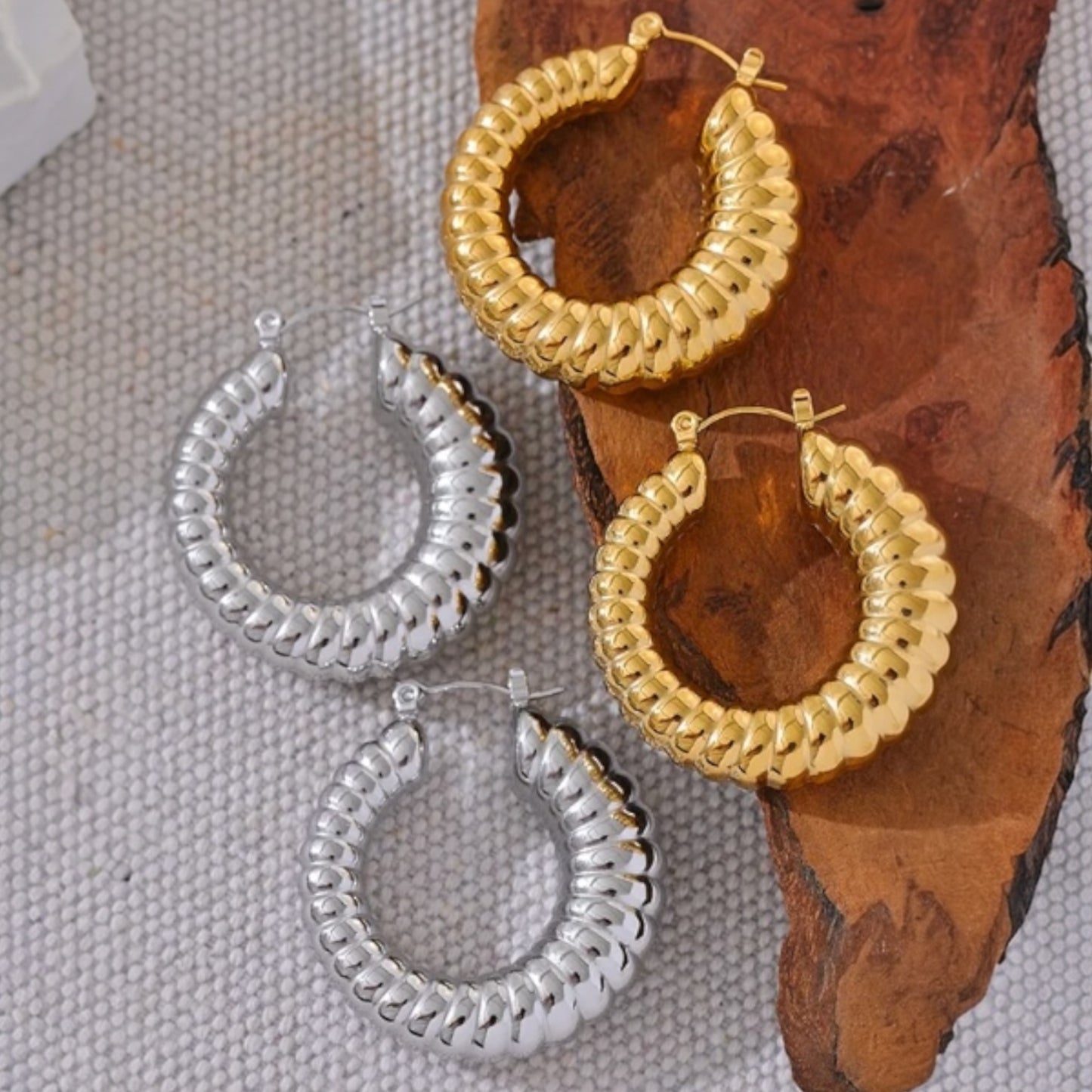 Make Them Look Hoops - 18K Gold Plated Hoop Earrings for Women | ENNVY
