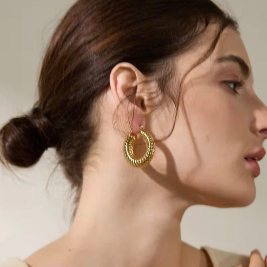Make Them Look Hoops - 18K Gold Plated Hoop Earrings for Women | ENNVY