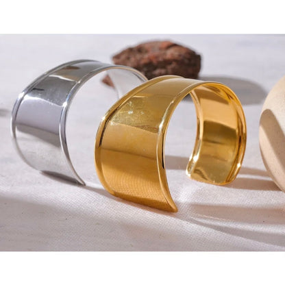 Zara Cuff Bracelet - 18K Gold Plated Cuff Bracelet for Women | ENNVY