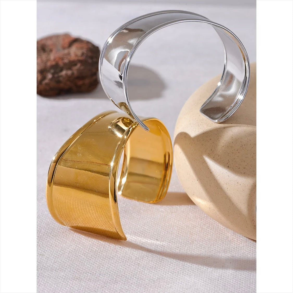 Zara Cuff Bracelet - 18K Gold Plated Cuff Bracelet for Women | ENNVY