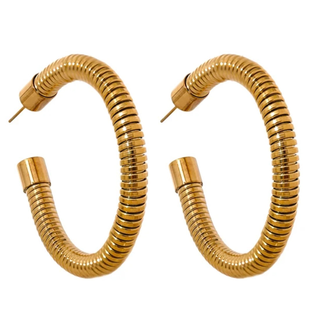Harmony Hoops - 18K Gold Plated Hoop Earrings for Women | ENNVY