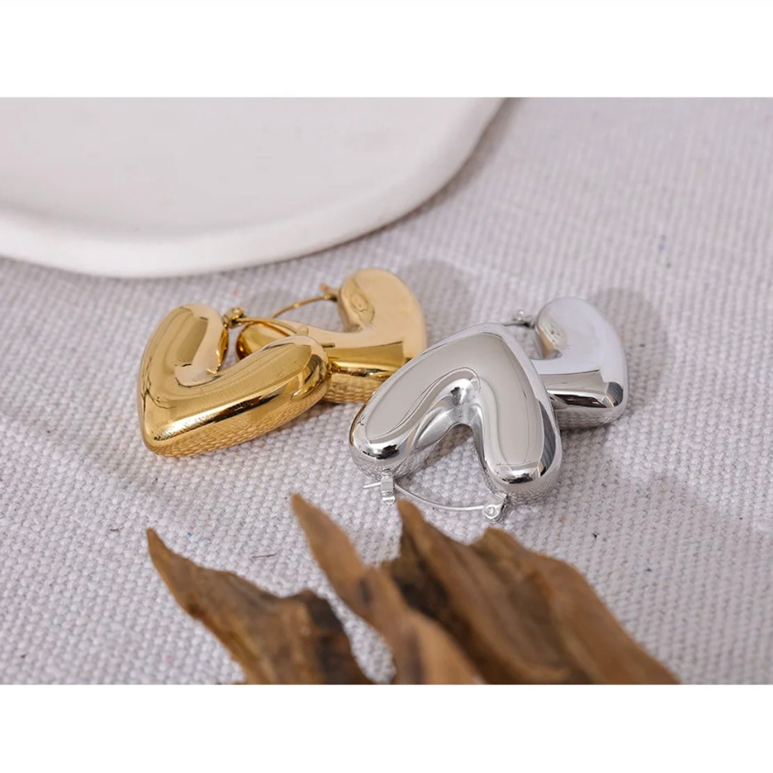 Amor Chunky Hoops