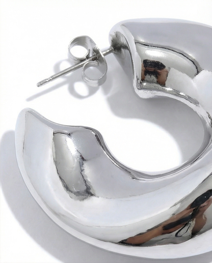 The Iconic Hoops - 18K Gold Plated Hoop Earrings for Women | ENNVY