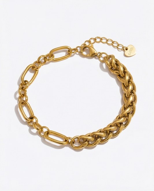 Linked On Purpose Bracelet - 18K Gold Plated Chain Bracelet for Women | ENNVY