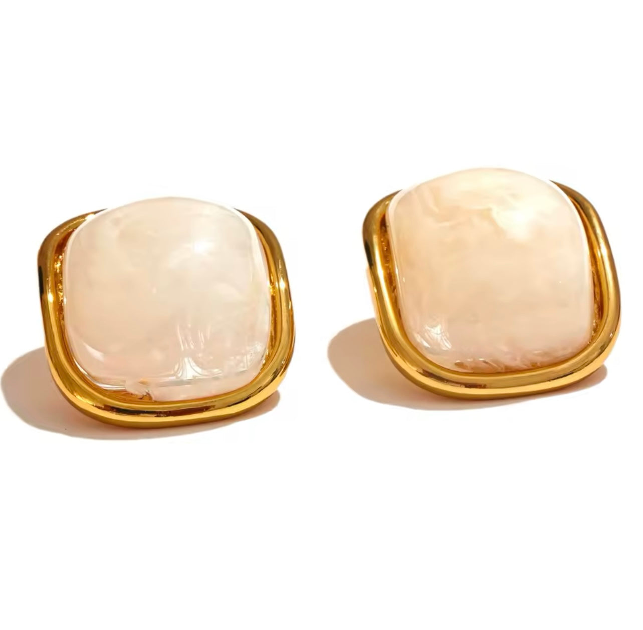 The Sophistiqué Studs