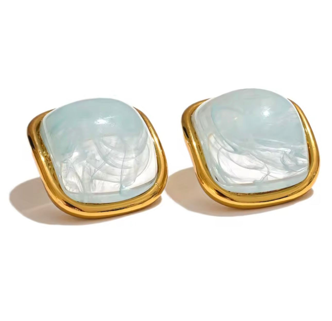 The Sophistiqué Studs