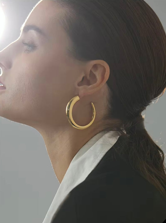 Defined Hoops - 18K Gold Plated Hoop Earrings for Women | ENNVY
