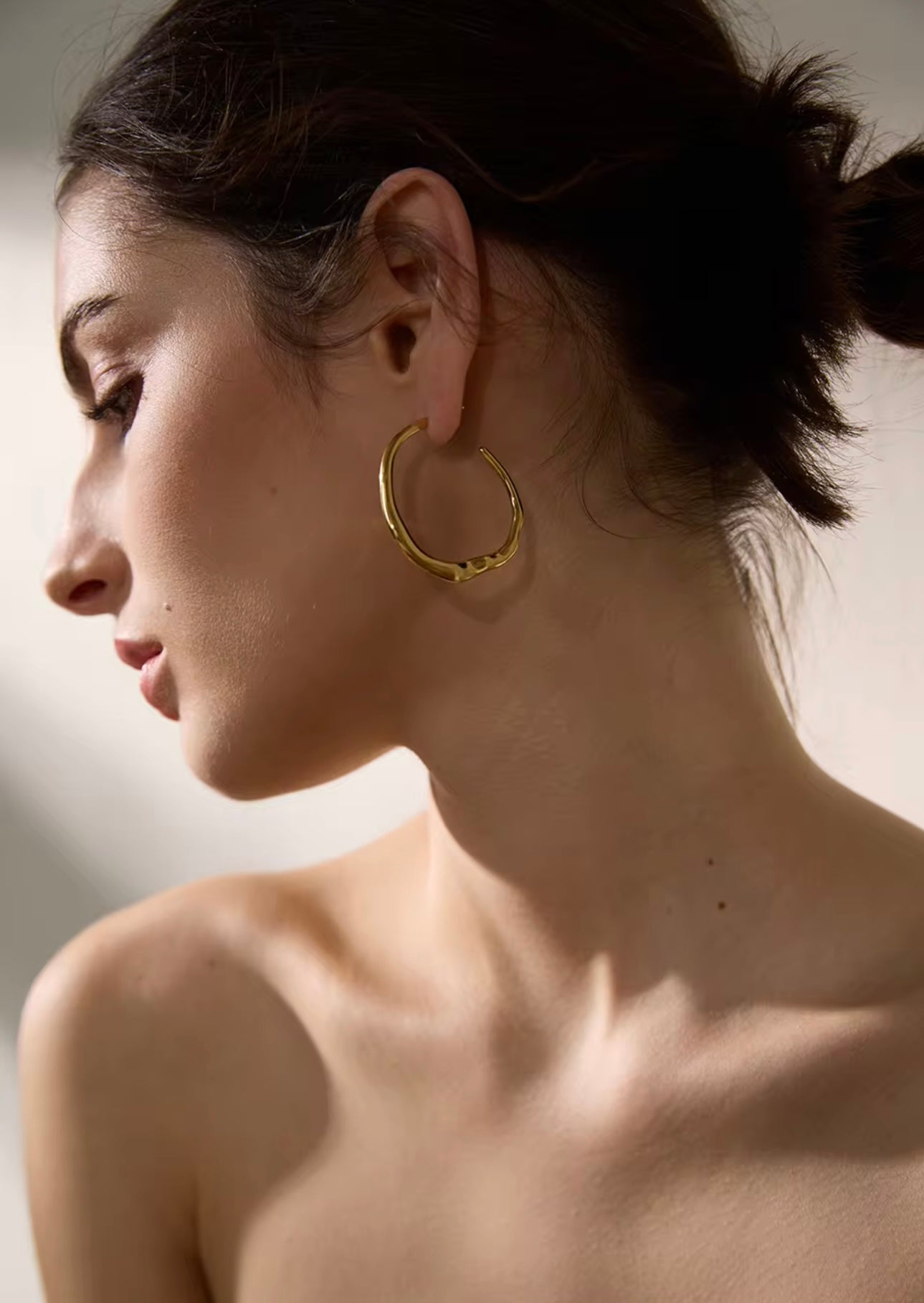 Forget-Me-Not Hoops - 18K Gold Plated Hoop Earrings for Women | ENNVY