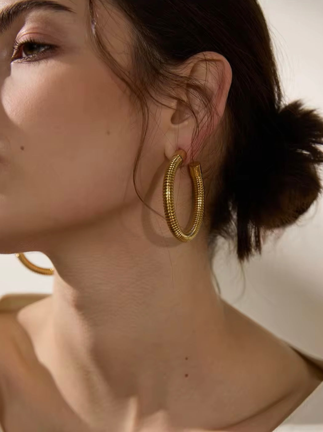 Harmony Hoops - 18K Gold Plated Hoop Earrings for Women | ENNVY