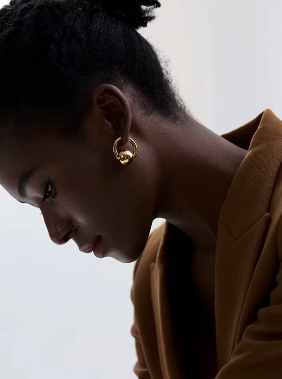 Bold Women Only Hoops