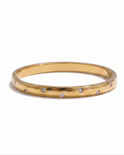 Always Chic Bracelet - 18K Gold Plated Bangle Bracelet for Women | ENNVY