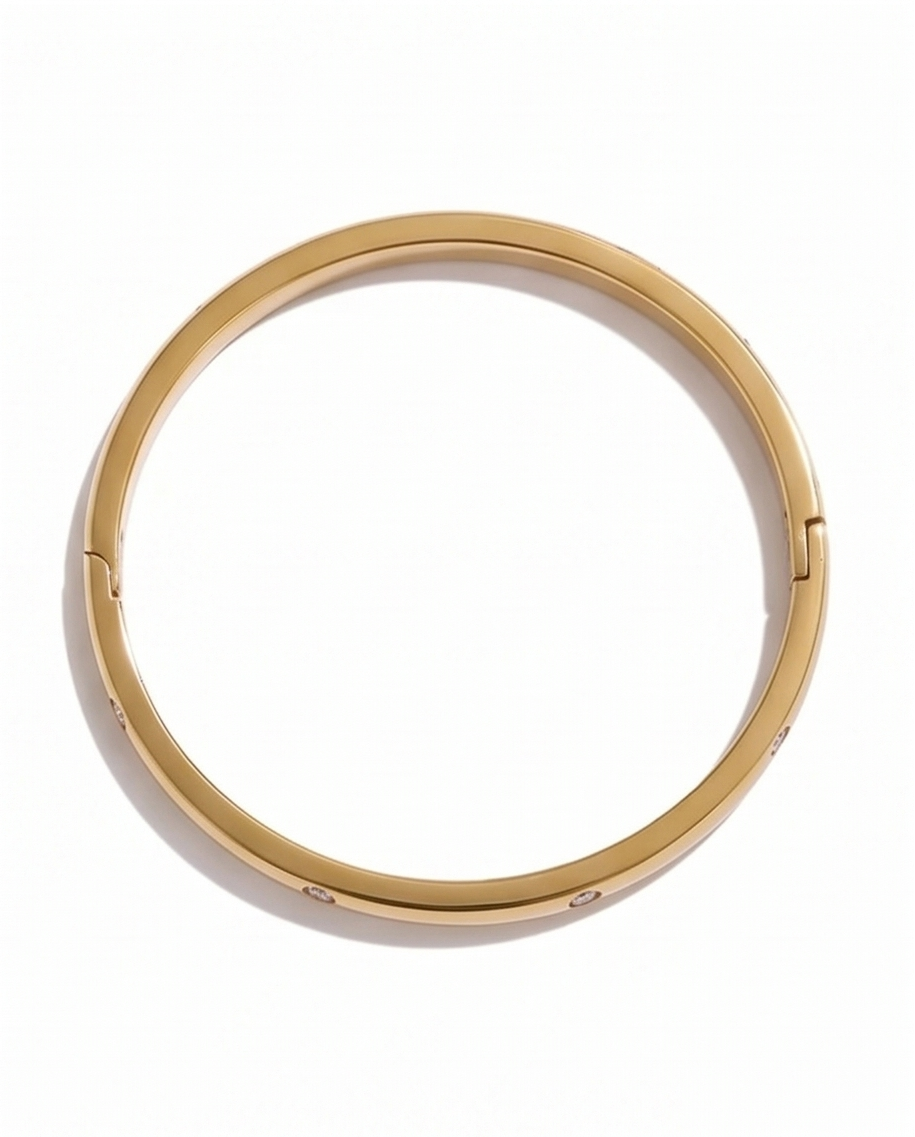 Always Chic Bracelet - 18K Gold Plated Bangle Bracelet for Women | ENNVY