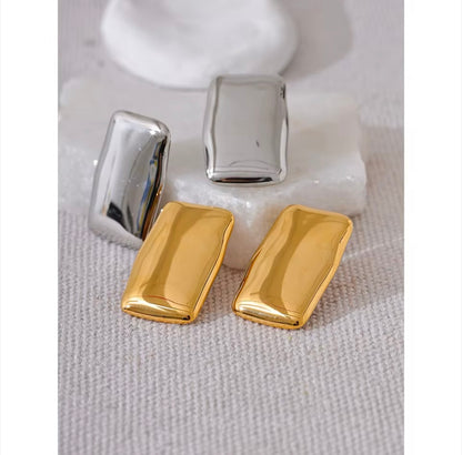 Iconic Studs - 18K Gold Plated Stud Earrings for Women | ENNVY