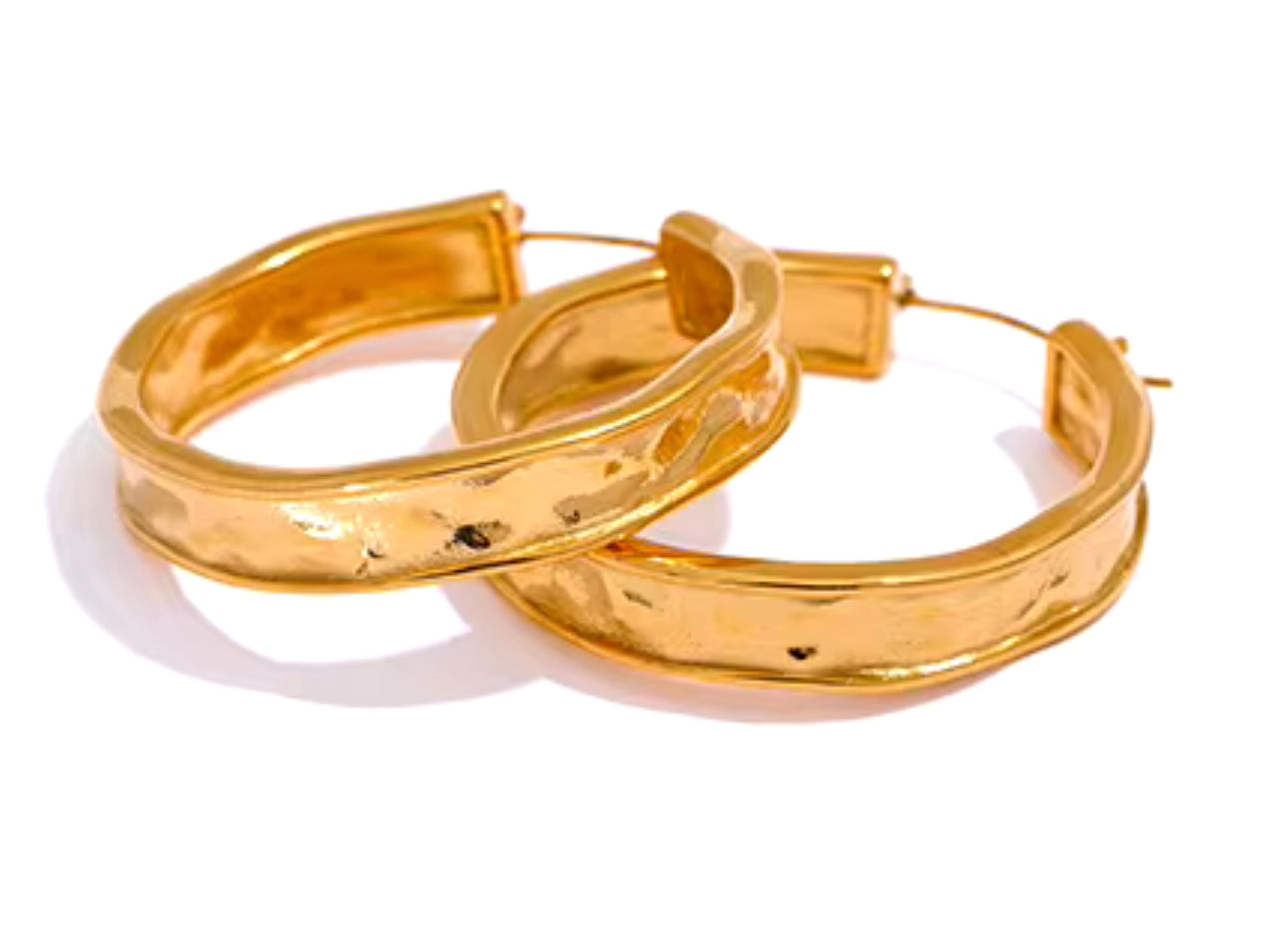 Nia Hoops