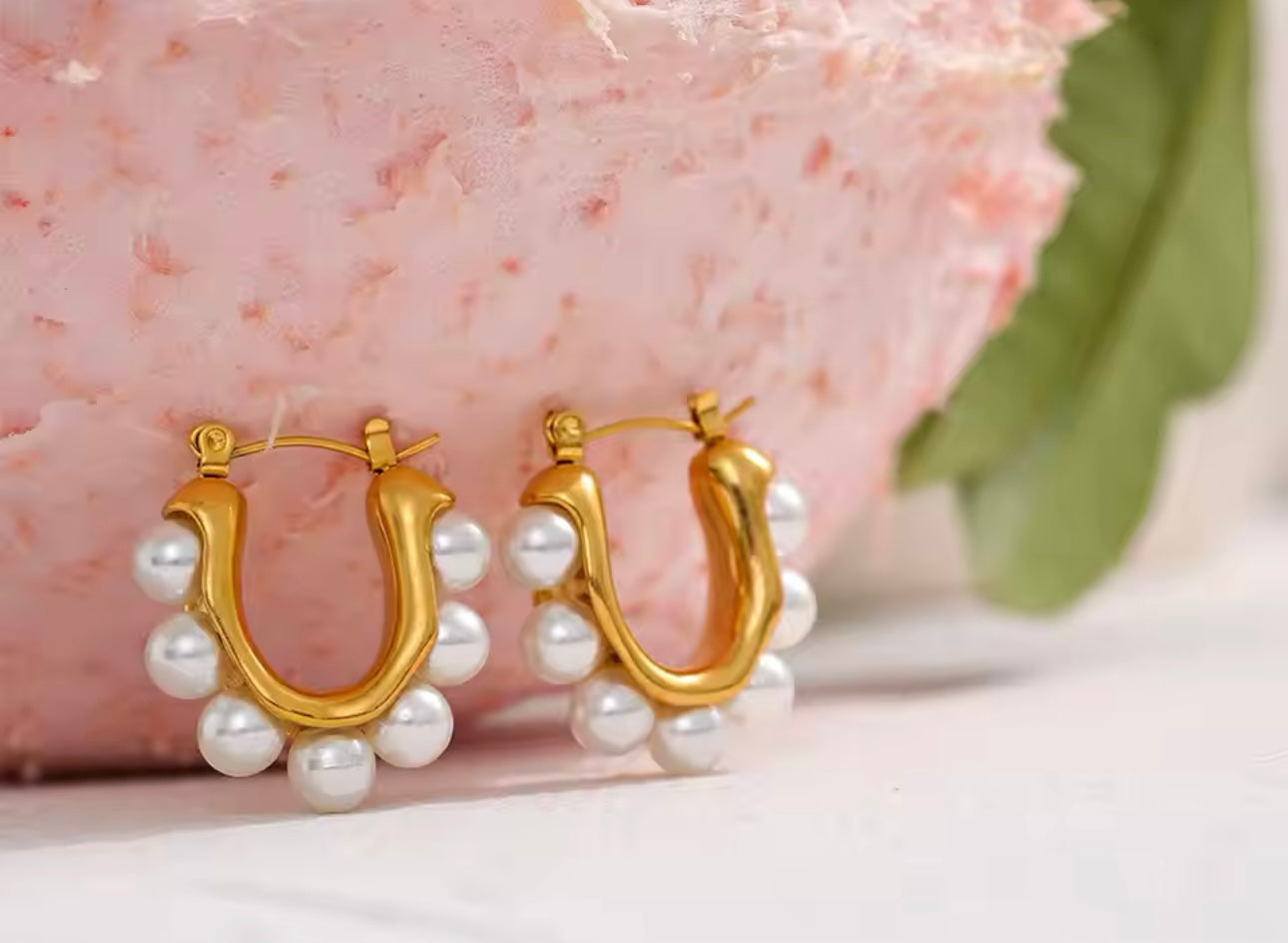 Pearl Behavior Hoops