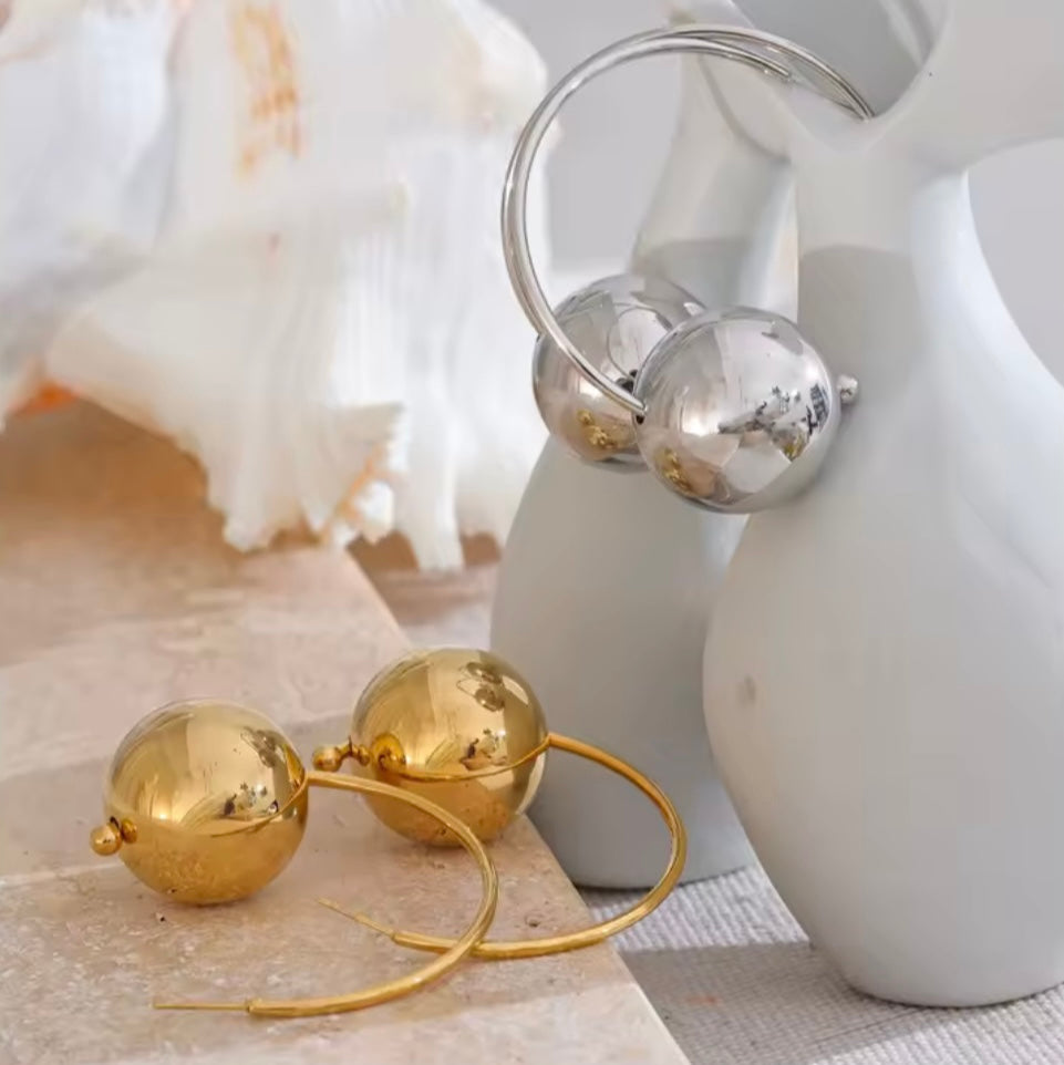She's A Vibe Hoops