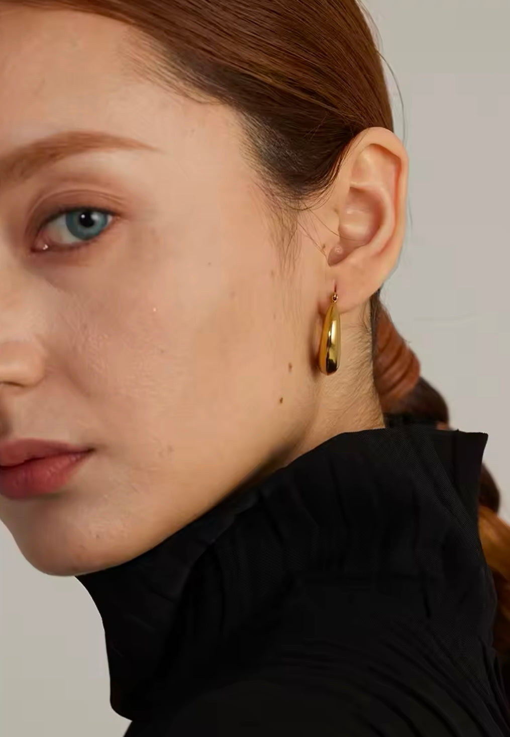 Daily Luxe Hoops - 18K Gold Plated Hoop Earrings for Women | ENNVY