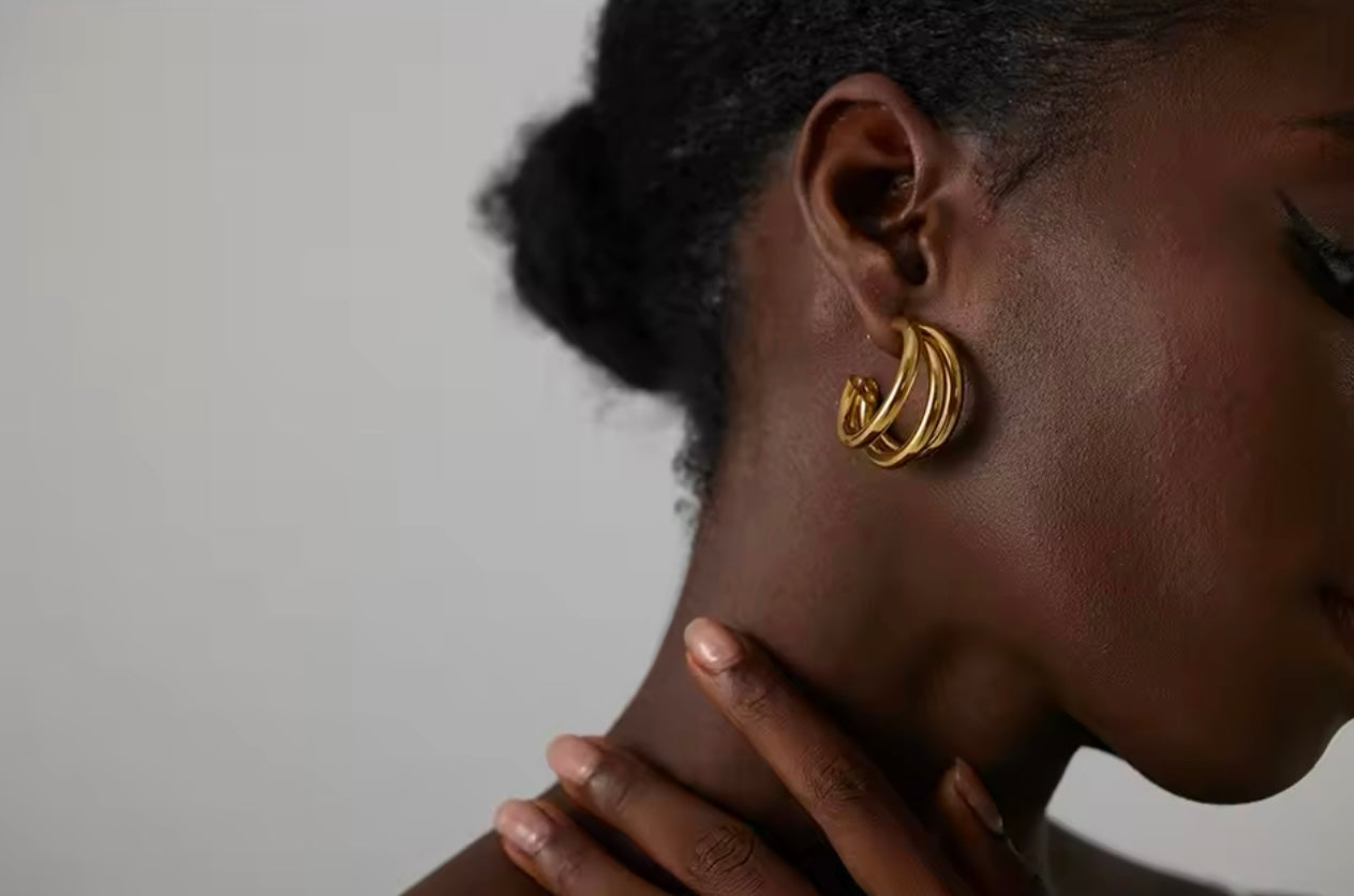 Halle Hoops - 18K Gold Plated Hoop Earrings for Women | ENNVY