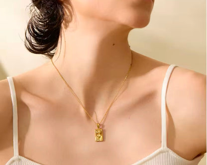 Zuri Sculpture Necklace - 18K Gold Plated Necklace for Women | ENNVY