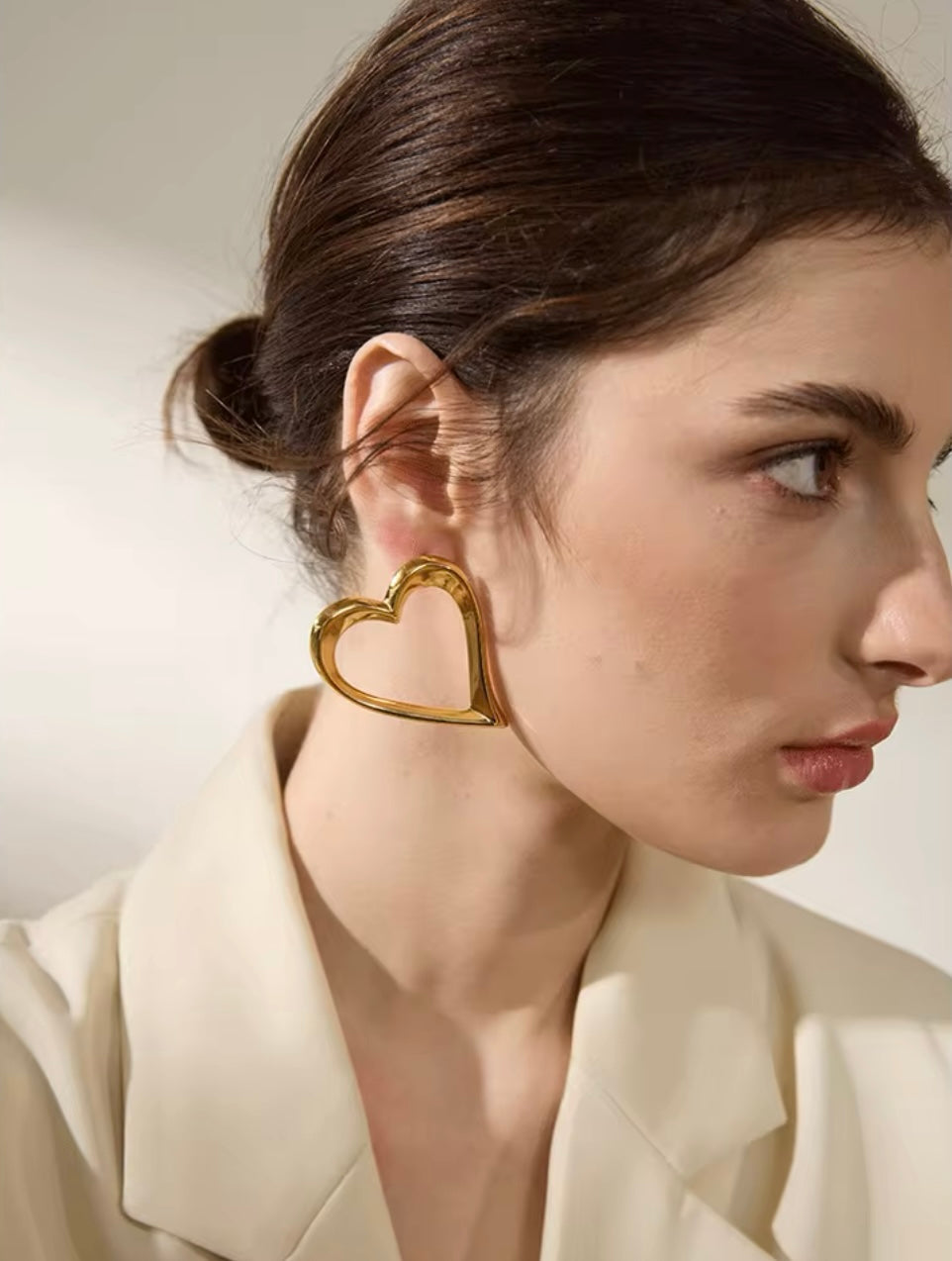 The Sculpted Love Studs - 18K Gold Plated Stud Earrings for Women | ENNVY