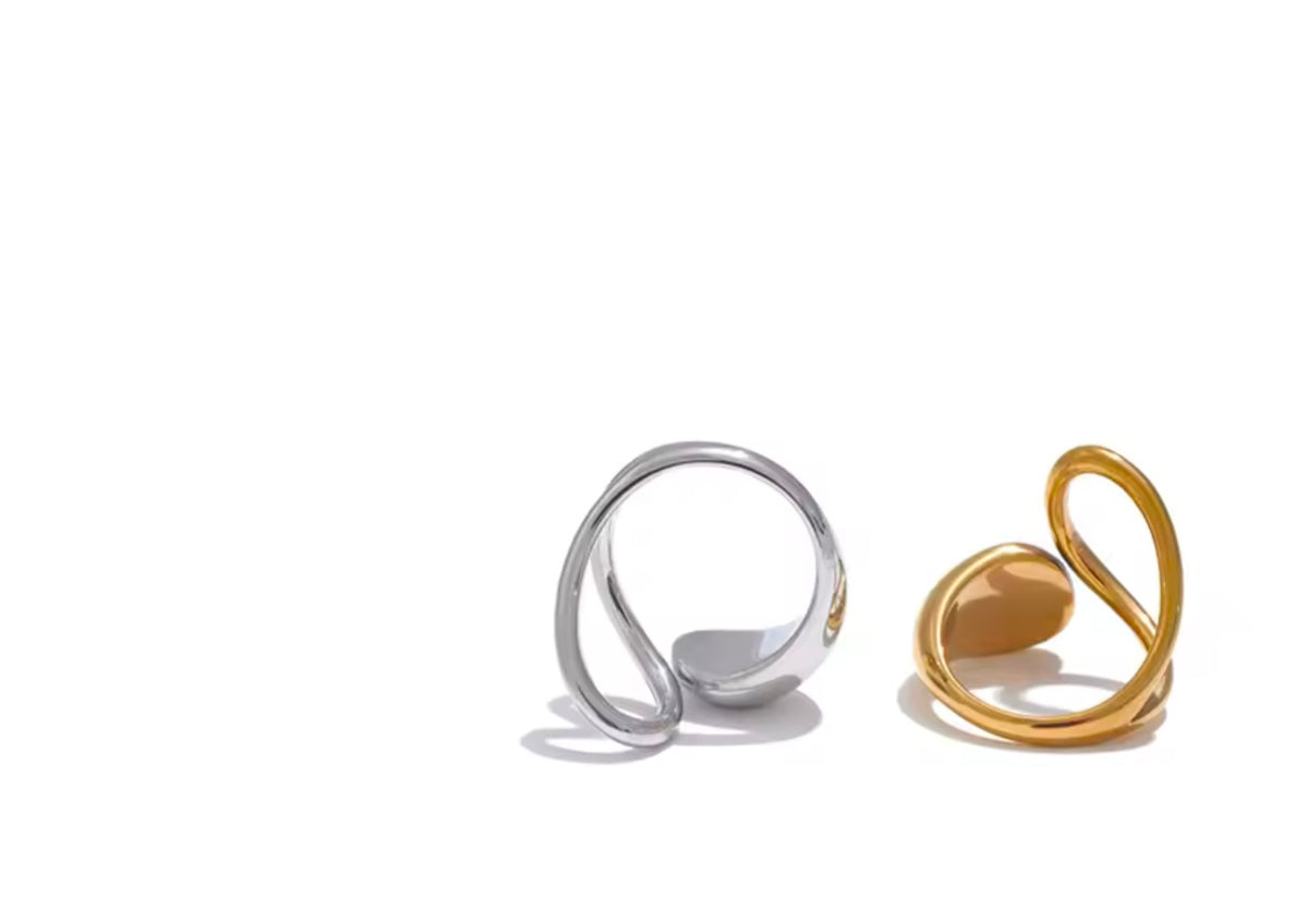 Iconically Me Ring - 18K Gold Plated Statement Ring for Women | ENNVY