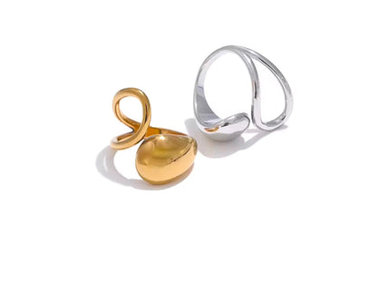 Iconically Me Ring - 18K Gold Plated Statement Ring for Women | ENNVY