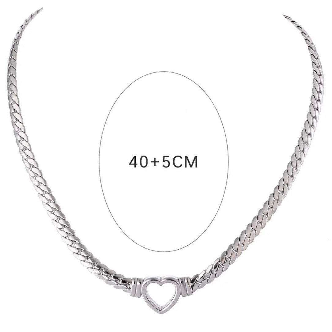 Love Necklace - 18K Gold Plated Necklace for Women | ENNVY