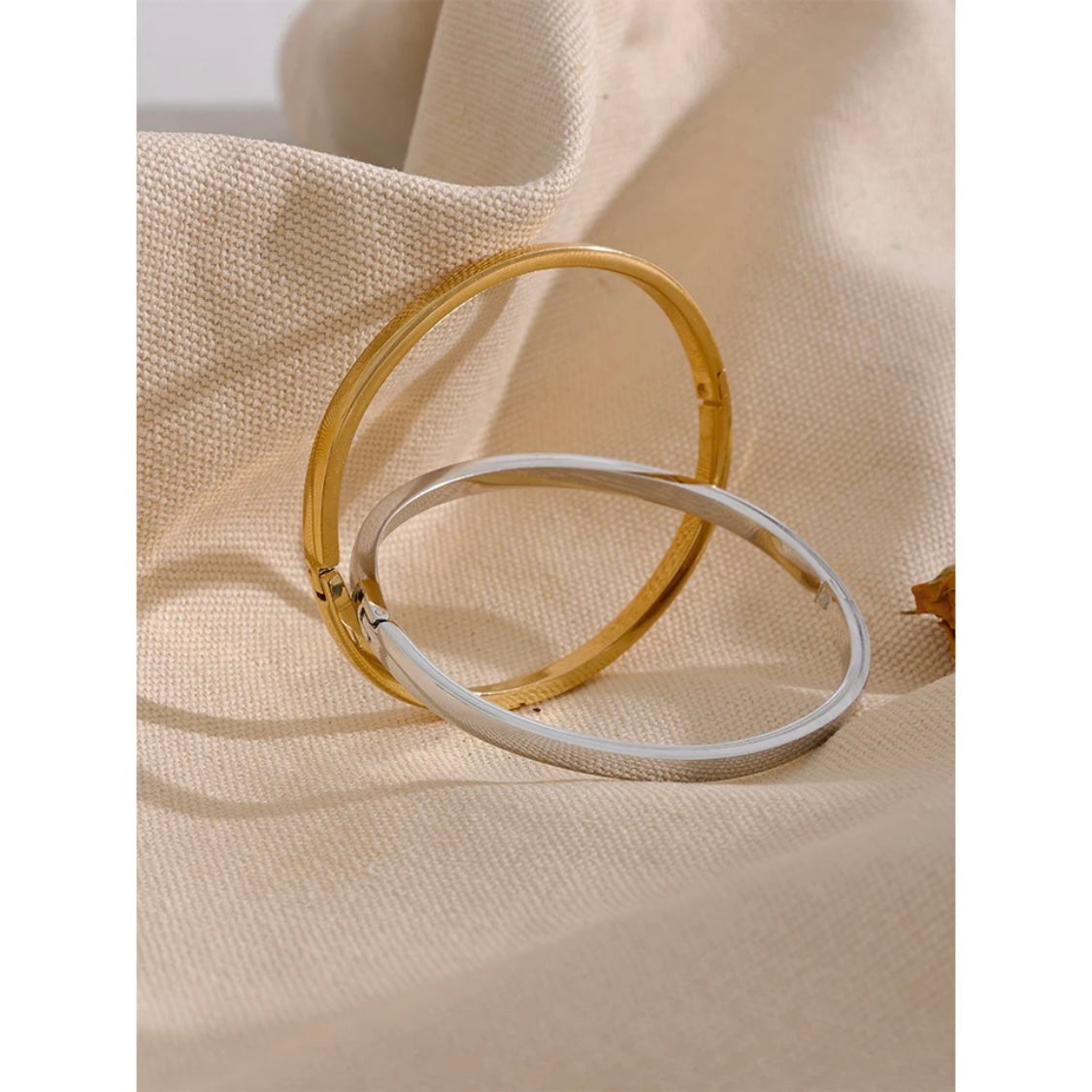 Destiny Bangles - 18K Gold Plated Bangle Bracelet for Women | ENNVY