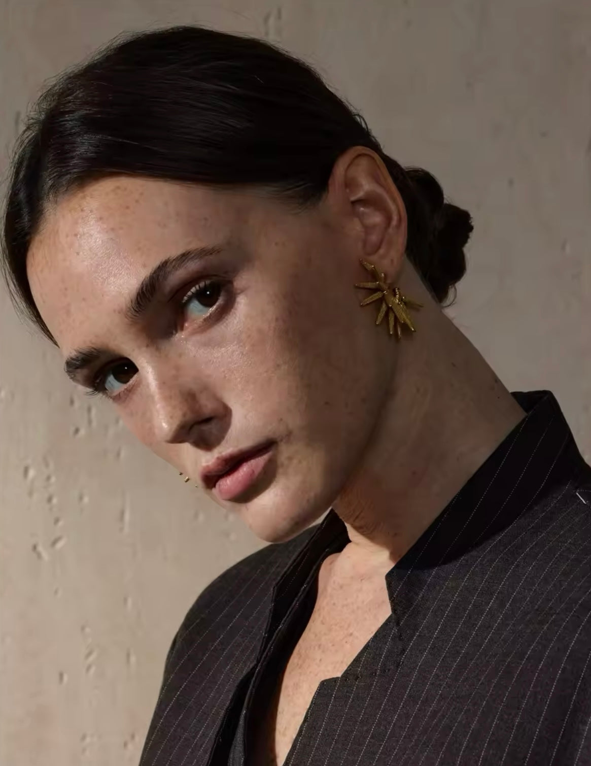 CenterStage Hoops - 18K Gold Plated Hoop Earrings for Women | ENNVY