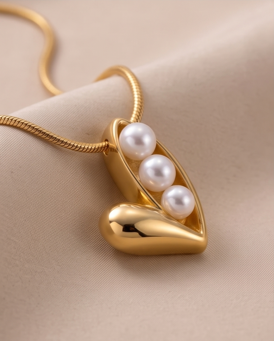 Imperfect Pearls Necklace