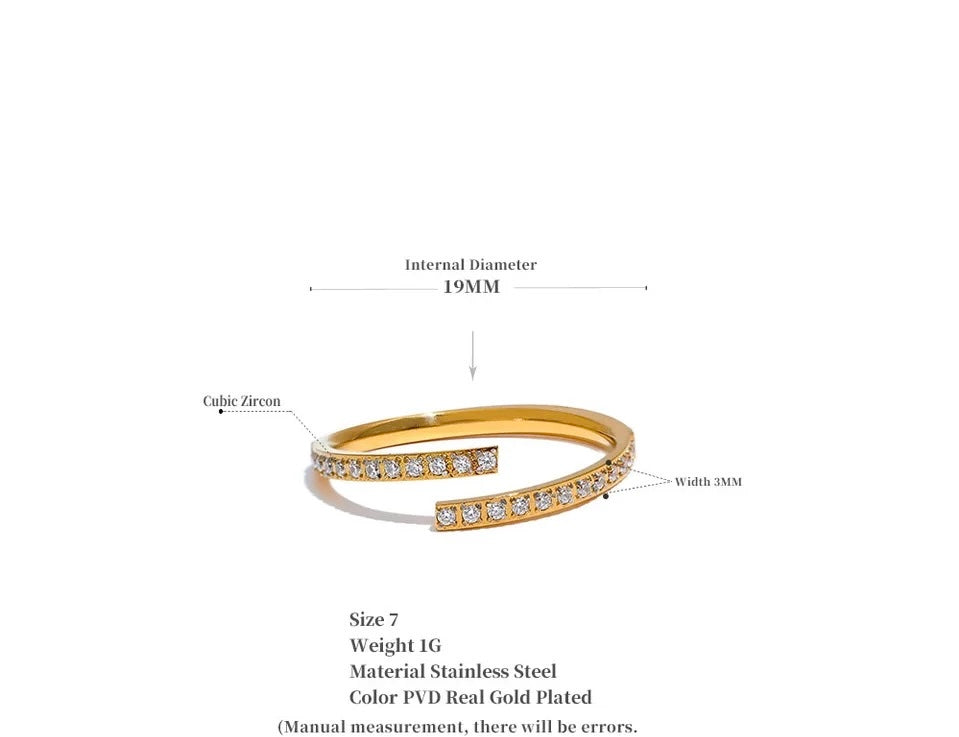 Simply Flawless Ring - 18K Gold Plated Statement Ring for Women | ENNVY