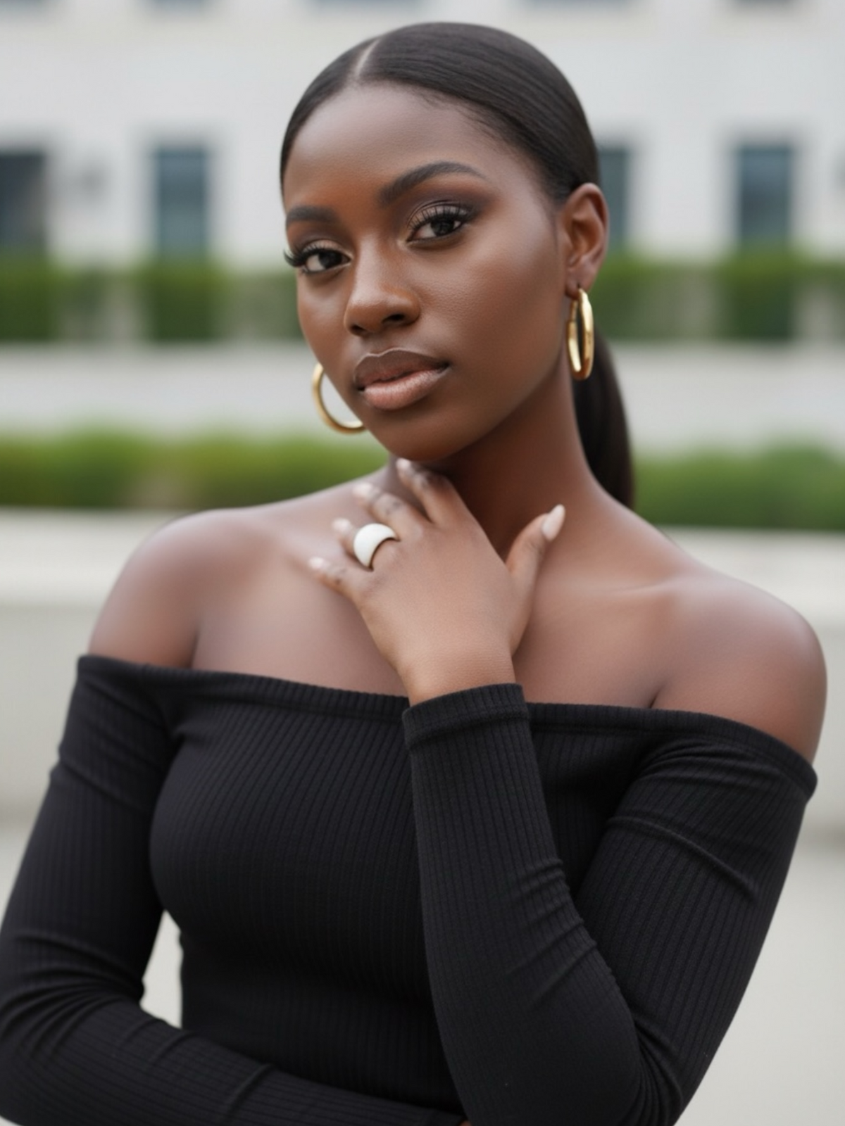 She's So Classy Ring - 18K Gold Plated Statement Ring for Women | ENNVY