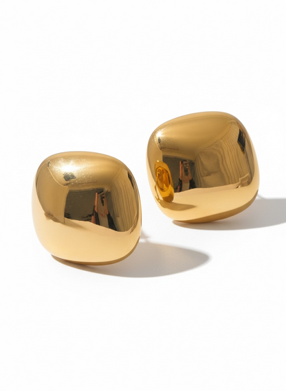 Demi Noir Studs - 18K Gold Plated Stud Earrings for Women | ENNVY