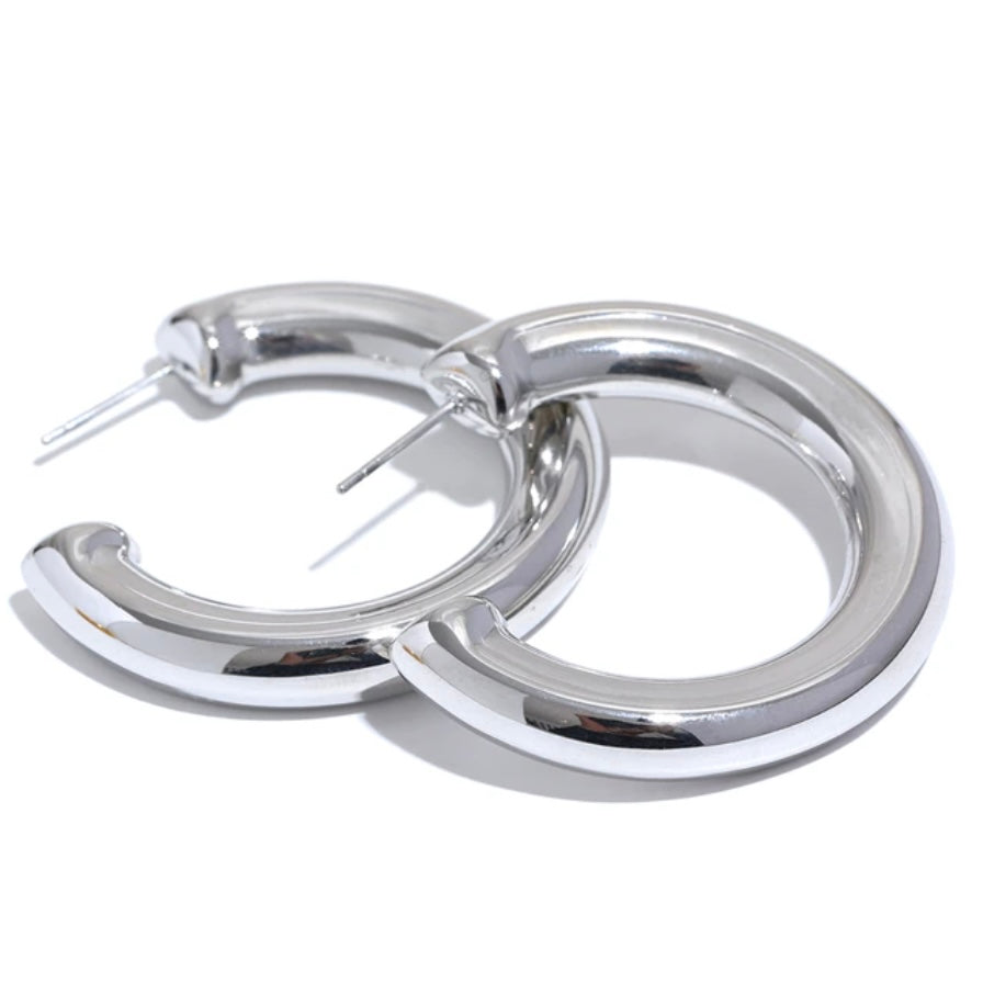 Capri Hoops