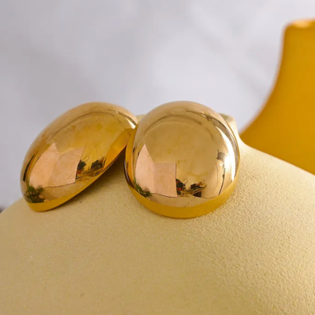 Nova Studs - 18K Gold Plated Stud Earrings for Women | ENNVY