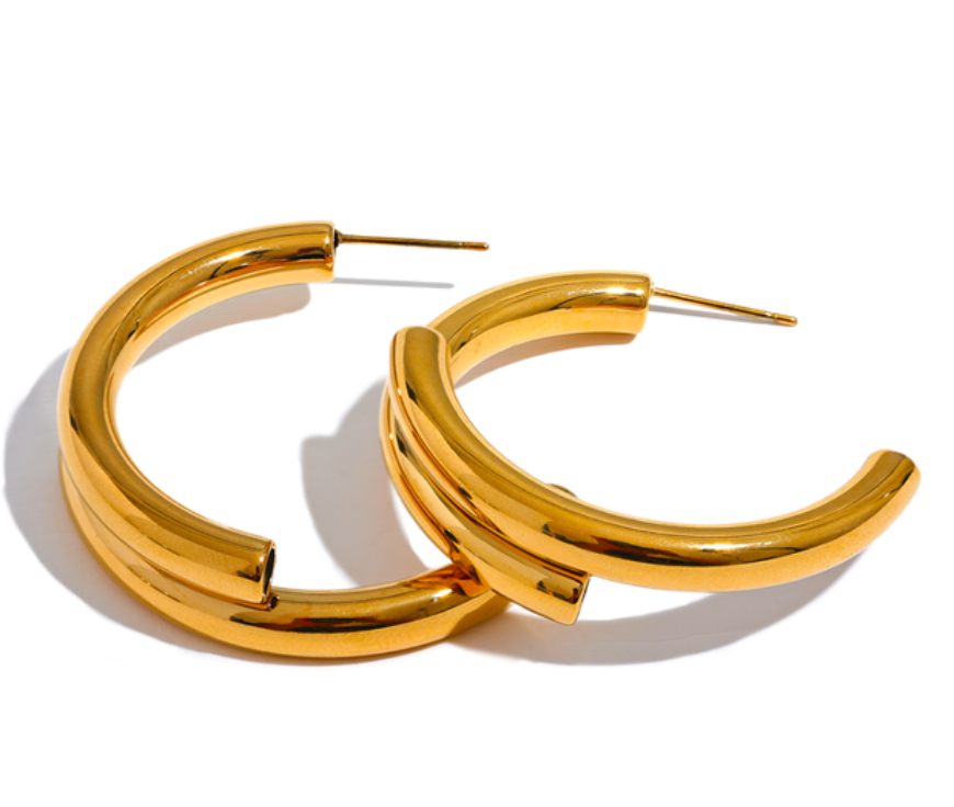 Erryn Hoops - 18K Gold Plated Hoop Earrings for Women | ENNVY