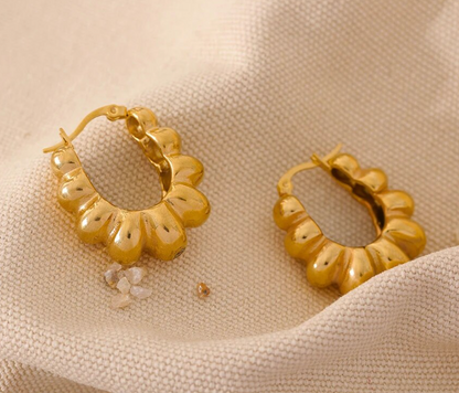 Hayden Hoops - 18K Gold Plated Hoop Earrings for Women | ENNVY