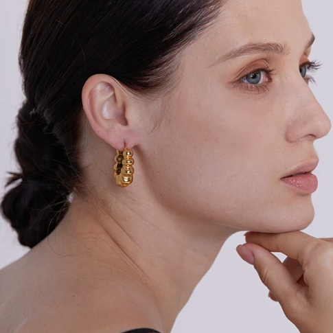 Hayden Hoops - 18K Gold Plated Hoop Earrings for Women | ENNVY