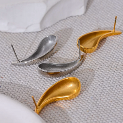 Zahra Studs - 18K Gold Plated Stud Earrings for Women | ENNVY