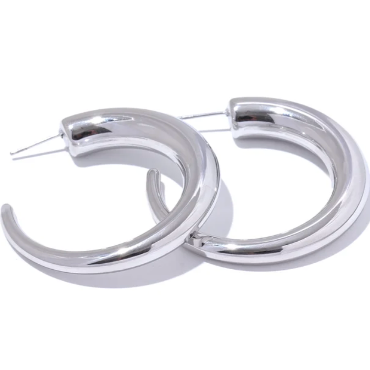 Defined Hoops - 18K Gold Plated Hoop Earrings for Women | ENNVY