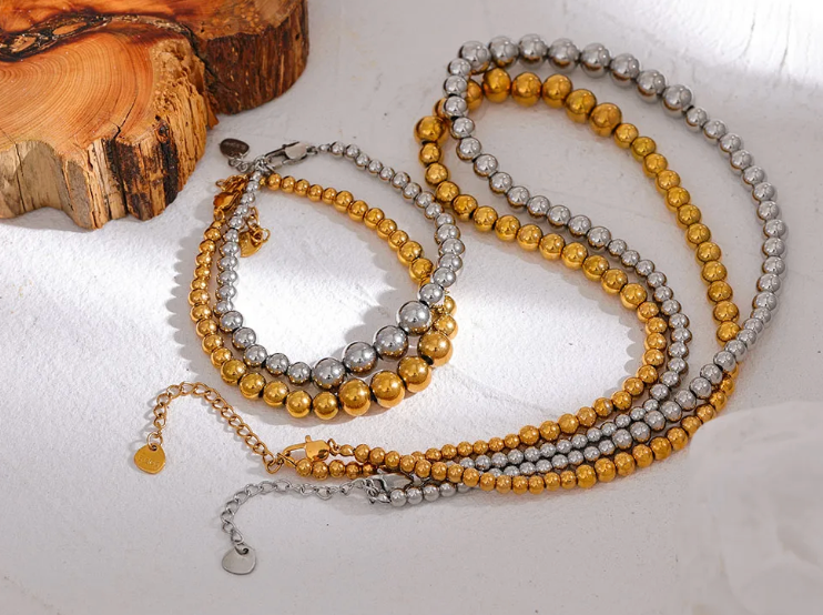 Intentionally Poised Bracelet - 18K Gold Plated Beaded Bracelet for Women | ENNVY