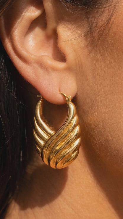 Simply Chic Hoops